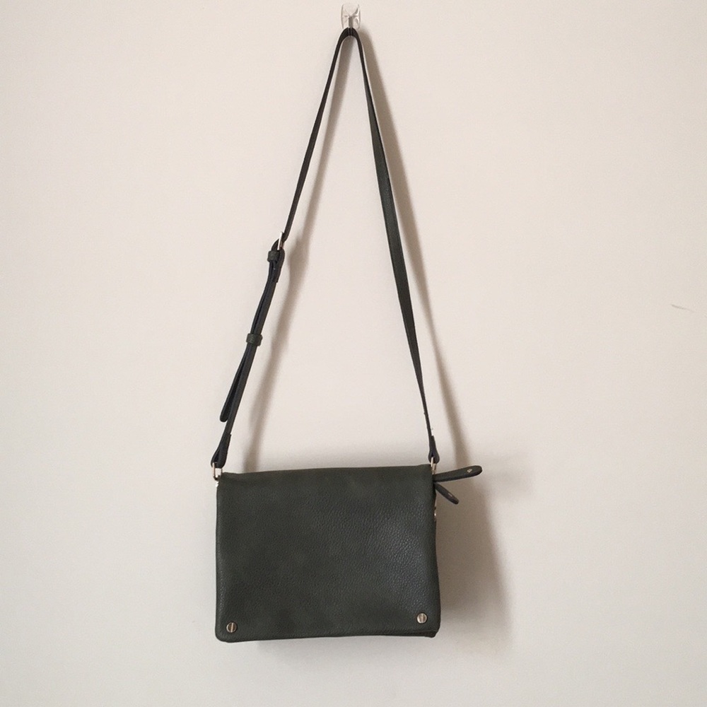 Street level olive green cross body.